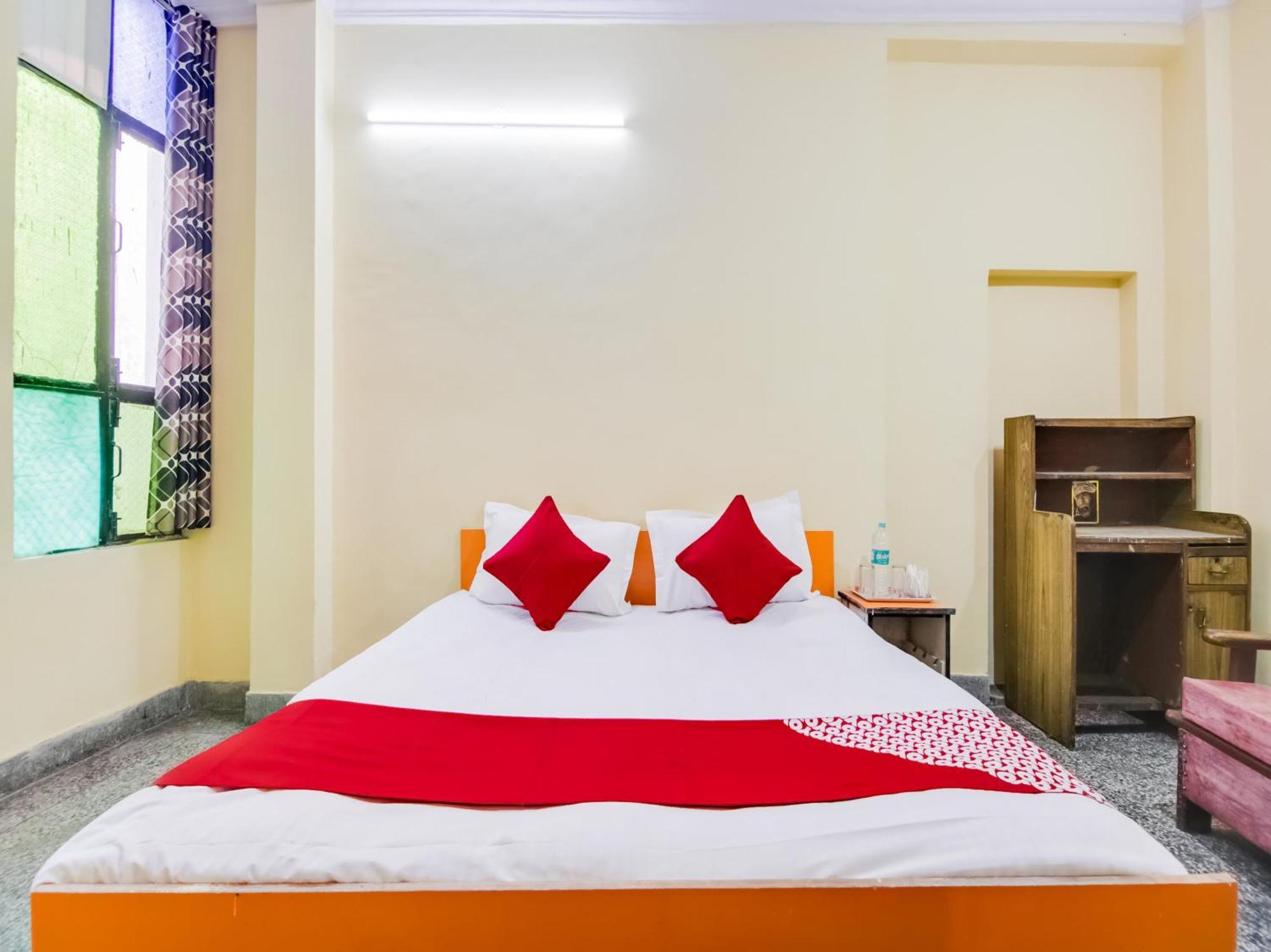 Hotel O Smart View Нью-Дели Экстерьер фото