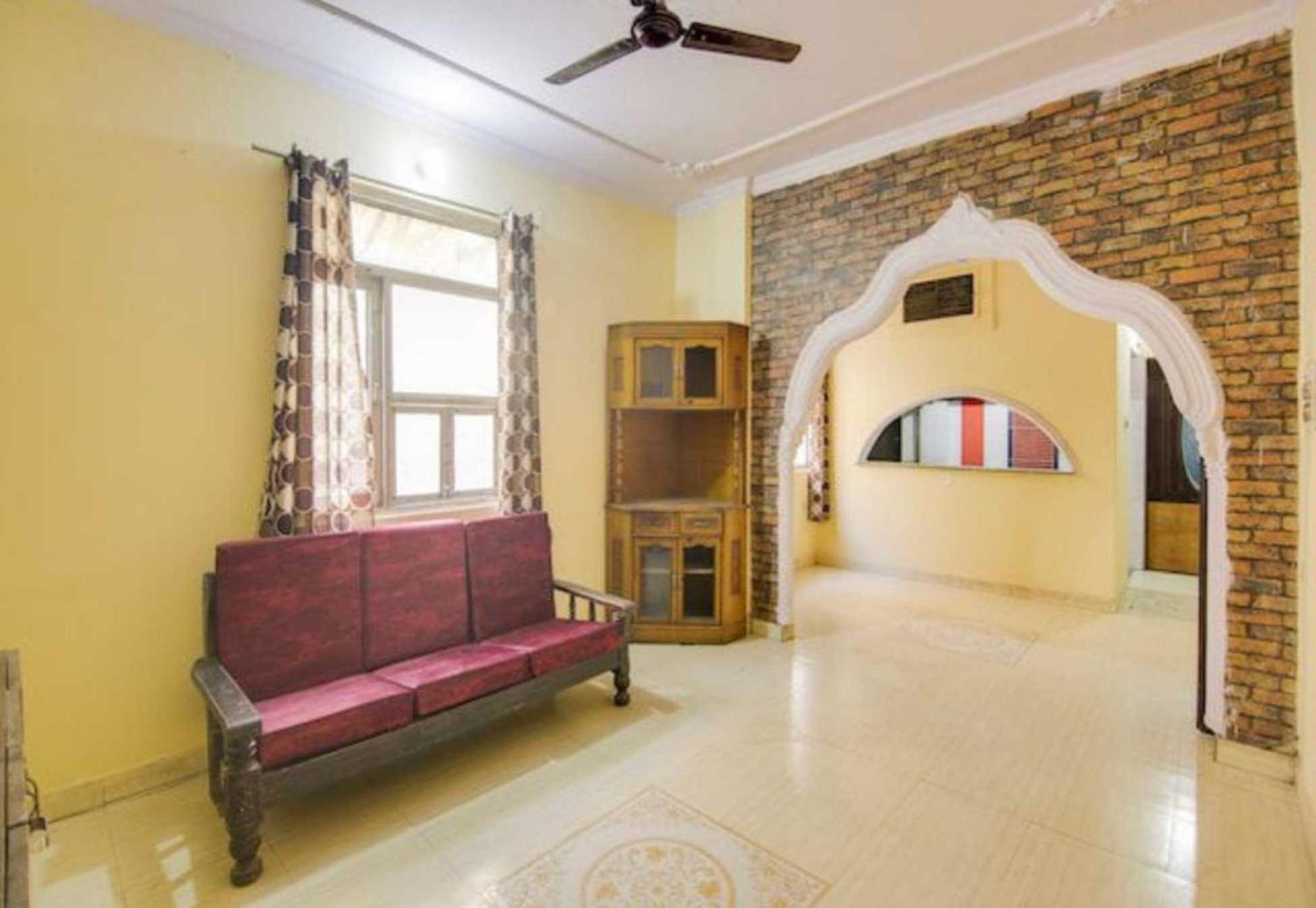 Hotel O Smart View Нью-Дели Экстерьер фото