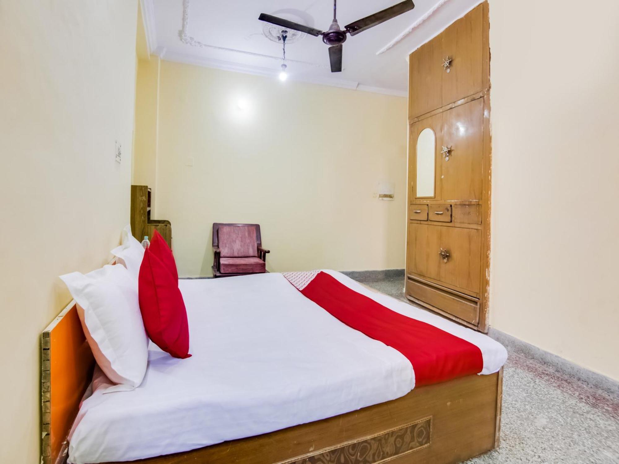 Hotel O Smart View Нью-Дели Экстерьер фото